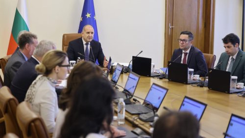 Дерогации за руски доставки, меморандуми с Китай и над 134 млн. евро за образование: ето какво реши кабинетът на Радев на 2 септември