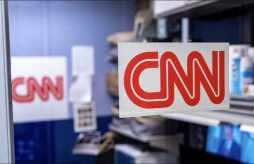 Белият дом отряза CNN от пътуване с Тръмп: поредният сблъсък между администрацията и големите медии