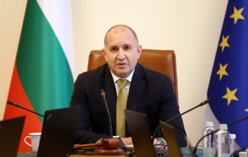Радев: Въвеждаме пълна забрана на рекламата за хазарт, България е заприличала на Лас Вегас!