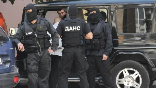 &bdquo;Висши духове&ldquo; и психоактивни вещества: ДАНС и полицията разбиха тайна група в Пловдив