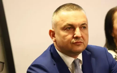 Варненското езеро в съда: Започва делото срещу Иван Портних за замърсяването