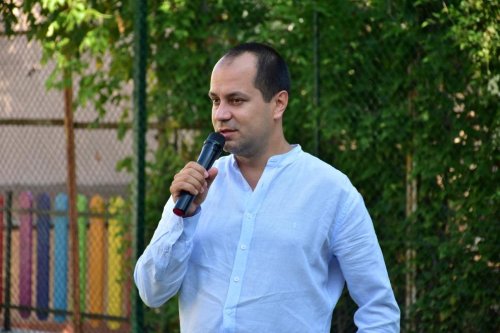 Три общински коли за социални услуги, а ги карали кметът и заместниците му: МВР изпрати случая в прокуратурата
