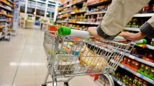 Малката потребителска кошница поскъпва с 8,6%: храната изяжда все по-голяма част от доходите