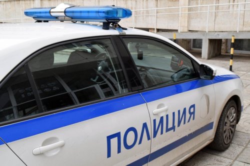 Шофьор помете две паркирани коли в Тервел и избяга: отказа тест за алкохол и наркотици