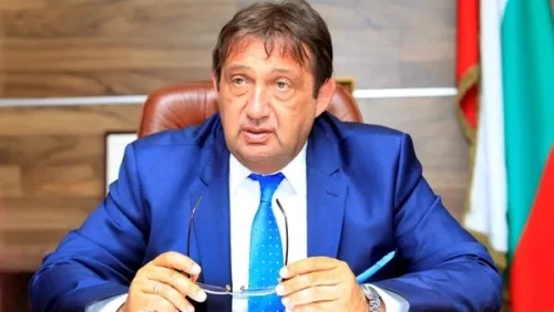 Иван Шишков: Открихме документи за санирани блокове, които реално не са санирани