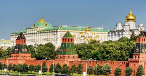 Москва предупреди чужденците да напуснат Киев