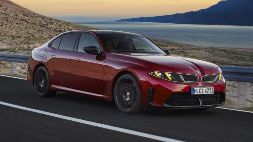 (СНИМКИ+ВИДЕО) РАЗКРИХА НОВОТО BMW Серия 3: бензинът остава, а топ версията идва с 437 коня!
