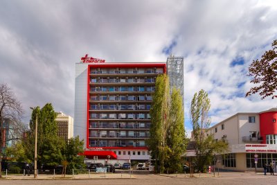 Скандалът в &bdquo;Пирогов&ldquo; се разраства: След 4116 случая на &bdquo;открита рана на половия член&ldquo; изплуваха нови шокиращи практики