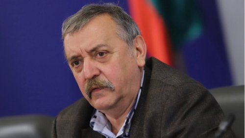 Грипът може да ви повали за часове: Проф. Кантарджиев предупреди за опасни симптоми и даде важен съвет