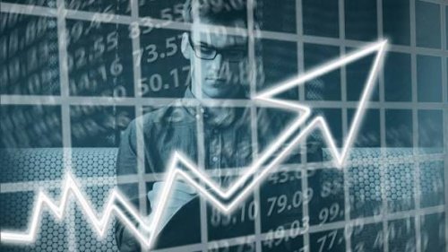 БНБ вдига алармата: Инфлацията тръгва нагоре и стига 5,2% до края на 2026 г.