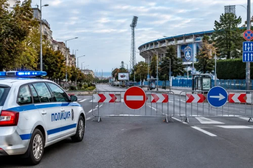 Варна с промени в движението днес: Затварят ключови булеварди заради &bdquo;Черно море&ldquo; &ndash; &bdquo;Левски&ldquo;