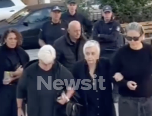 (ВИДЕО) Никея се сбогува отново с Йоргос Мазонакис: Семейството му съкрушено на 40-дневната панихида