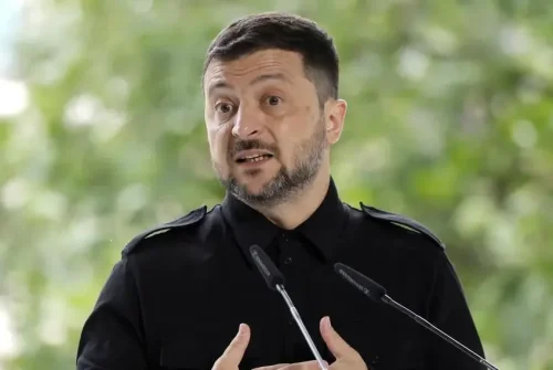 Зеленски към Тръмп: Нищо лично, но отмяната на санкциите прави Путин по-силен