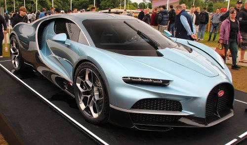 VW е натискал за електрическо Bugatti Tourbillon, но Мате Римац спира плана и залага на V16