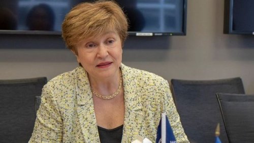 МВФ към България: Не харчете пари, които нямате