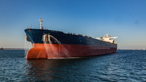 Танкер с 40 000 тона руски дизел пътува към Ню Йорк