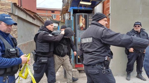 Ударна полицейска акция в Софийско: 12 задържани и тонове проверки срещу купуването на гласове