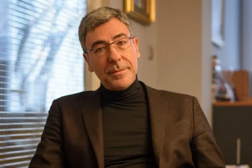 Даниел Вълчев: Йотова е по-подготвена за президент от Гюров