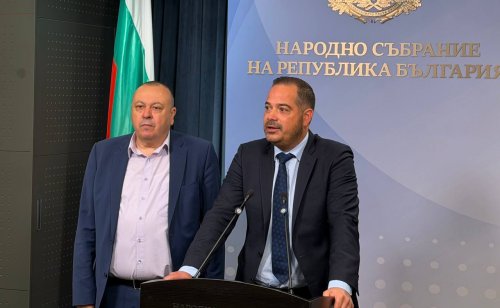 ДПС постави въпроси за писма до общините Белица и Сунгурларе преди решенията за ареста на кметовете (ВИДЕО)