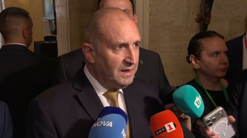 (ВИДЕО) Радев призова: &bdquo;Пратете сглобката в небитието!&ldquo; Премиерът застана зад Йотова преди балотажа