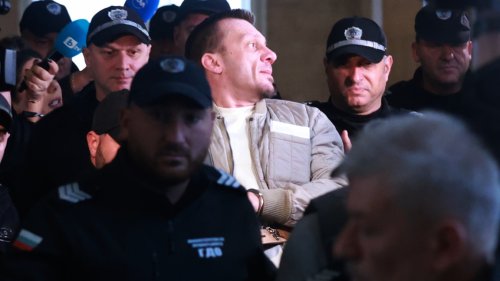 Делото срещу д-р Хасърджиев влиза в съда: обвинителен акт за принуда с оръжие