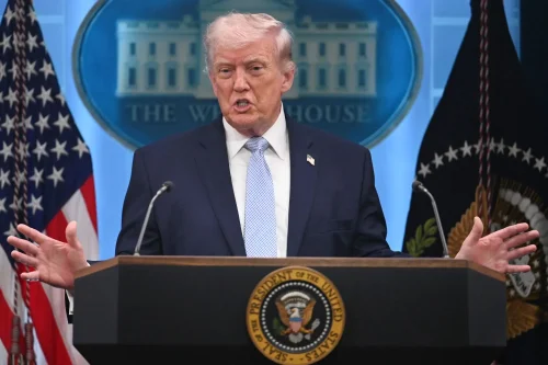 WSJ: Тръмп готви &bdquo;наказание&ldquo; за част от НАТО &mdash; изтегляне на войски и закриване на база в Европа