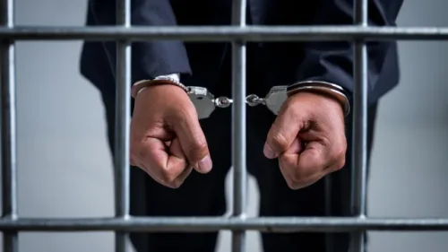 Разследване за детска порнография: Арестуваха служител на МВР