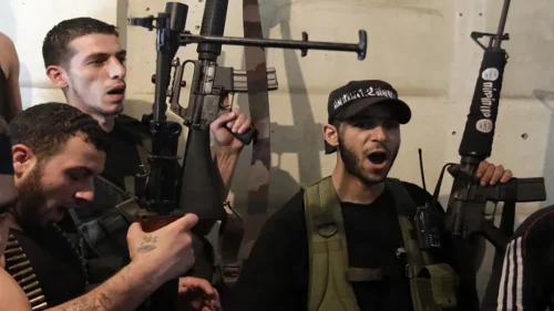 Ливан забрани оръжията за всички недържавни групи