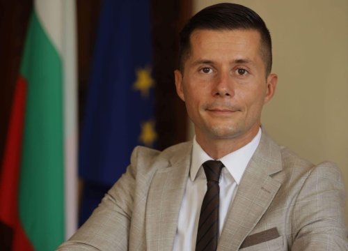 Кметът на Царево: Срам и позор! Агресията на МВР е неадекватна