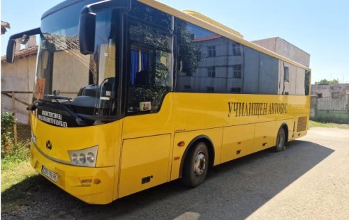 Над 20 млн. евро срещу горивната криза: държавата спасява ученическите автобуси и линиите в планините