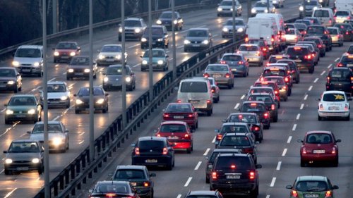 Хиляди тръгват на път за Великден: камери за средна скорост и дупки чакат по трасетата