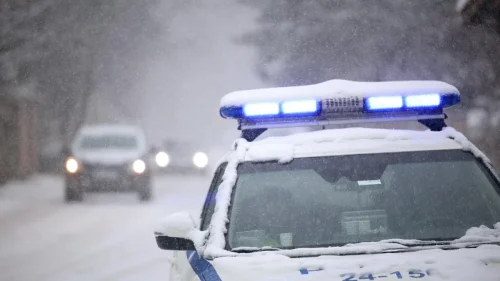 АПИ предупреждава: Заледяване по високите места и ограничения по ключови пътища