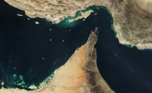 Ормуз се задъхва, нивите също: войната в Иран сви торовете и заплашва реколтата