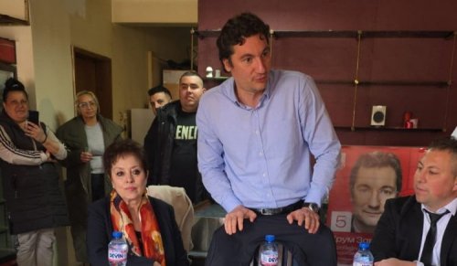 Крум Зарков в &bdquo;Комлука&ldquo;: Остър диалог, тежки въпроси и призив за участие (СНИМКИ)