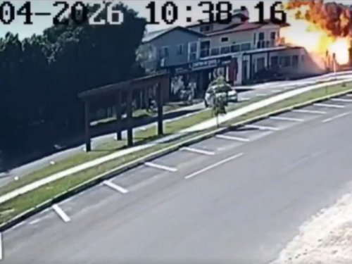 Самолет се разби в жилищна сграда в Бразилия (ВИДЕО)