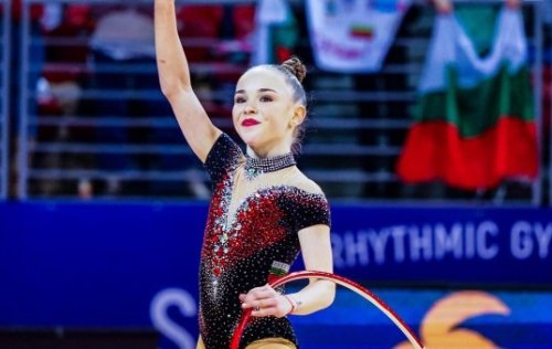 Стилияна Николова поведе на Световната купа: Две най-високи оценки и лидерство в многобоя