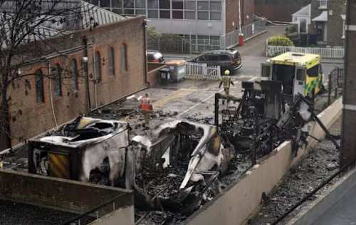 Палежът край синагогата в Лондон: още един арест, след като линейки на &bdquo;Хацола&ldquo; изгоряха