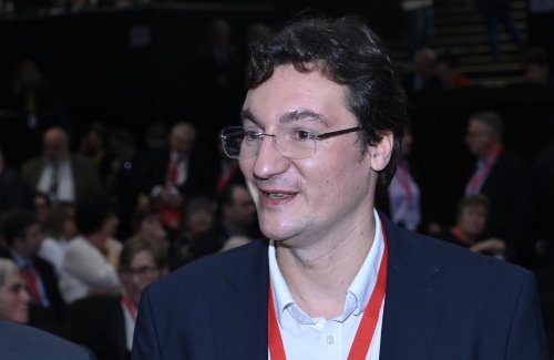 Крум Зарков: Пълен провал на парламента заради цените на горивата