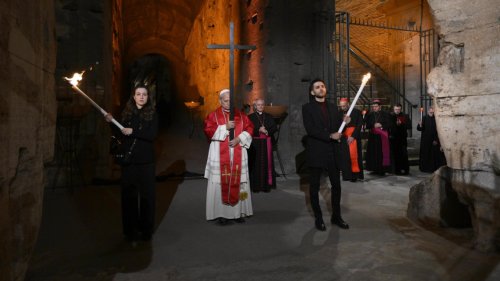 Папа Лъв XIV с остър апел за мир: &bdquo;Нека не позволяваме да бъдем парализирани&ldquo;