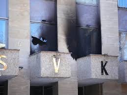 Чехия арестува мъж за &bdquo;Молотов&ldquo; атаката срещу Руския дом в Прага: Заподозреният се е предал сам