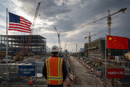 Кризата с центровете за данни: Защо САЩ губят войната за инфраструктура от Китай