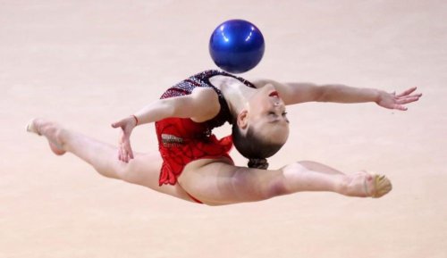 Стилияна Николова с бронз в многобоя на Световната купа по художествена гимнастика в Баку