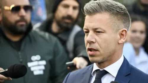 Петер Мадяр настоява за спешно свикване на парламента: Унгария няма време за губене