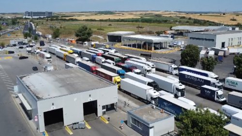 Опашки за тирове на границата с Турция: &bdquo;Капитан Андреево&ldquo; и &bdquo;Лесово&ldquo; с интензивен трафик