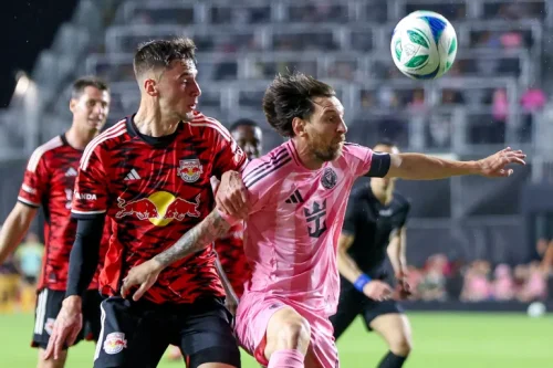 Обрат, ВАР и късен гол: Интер Маями изпусна победата срещу Ню Йорк Ред Булс (ВИДЕО)