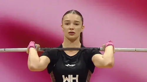 Българка печели бронз на Европейското по вдигане на тежести в Батуми