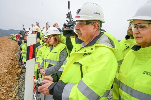 8 години добив, над 320 млн. лв. към държавата и повече от 1000 работни места: &bdquo;Ада тепе&ldquo; затваря