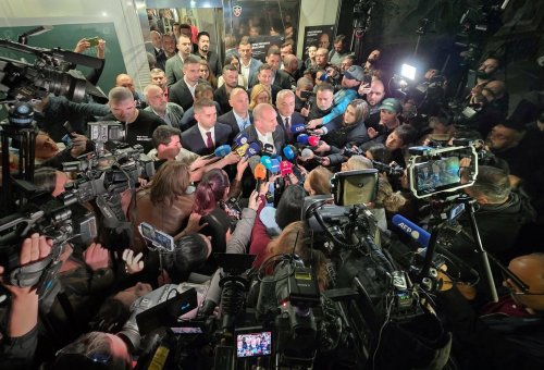 ТАСС: От пилот до министър-председател, Румен Радев е против санкциите и за диалог с Русия