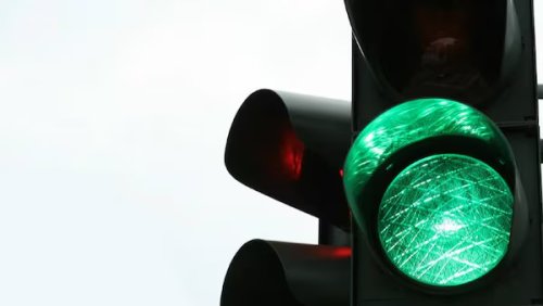 Километрично задръстване на &bdquo;Хемус&ldquo;: Движението през тунел &bdquo;Витиня&ldquo; към София е възстановено