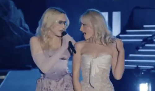 Мадона изненада Coachella с неочаквана поява на сцената (ВИДЕО)